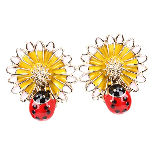 RORPOIR Kleine Damen Ohrstecker mit Marienkäfer und Blumenmotiv Leichte Komfortable Tiny Studs Hypoallergen Gelb Modischer Schmuck für Alltag und Besondere Anlässe von RORPOIR