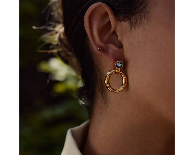 ROUGEMONT Paar Creolen Moderne Damen Statement Creoeln mit blauem Zirkon, Wasserfest von ROUGEMONT