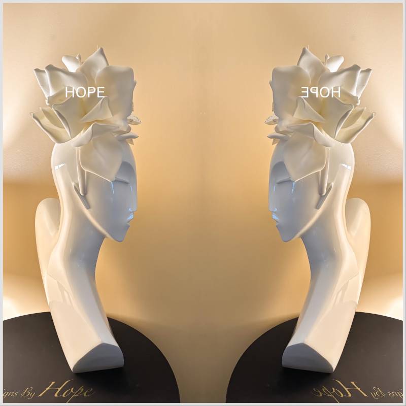 Haute Couture Magnolien Fascinator Exklusiver Haarreif Mit Versilberten Blättern von ROYALECREATIONS