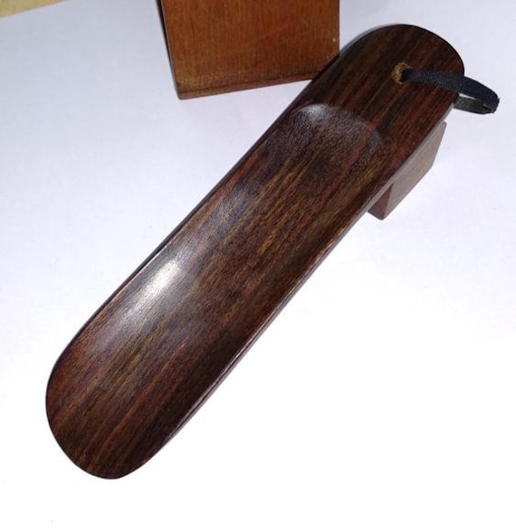 Holzschuhlöffel Handgefertigt Aus Seehsam Hartholz 18, 5 cm Lang, Perfekt Für Jedermann Holzschuhlöffel Handgefertigt Aus Seehsam Hartholz 18, 5 cm Lang, Perfekt Für Jedermann von ROYALSPOON