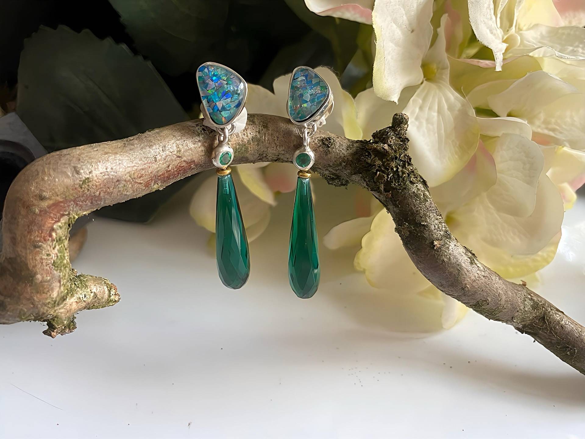 Aparte Ohrstecker in Grün von RPSchmuckDesign