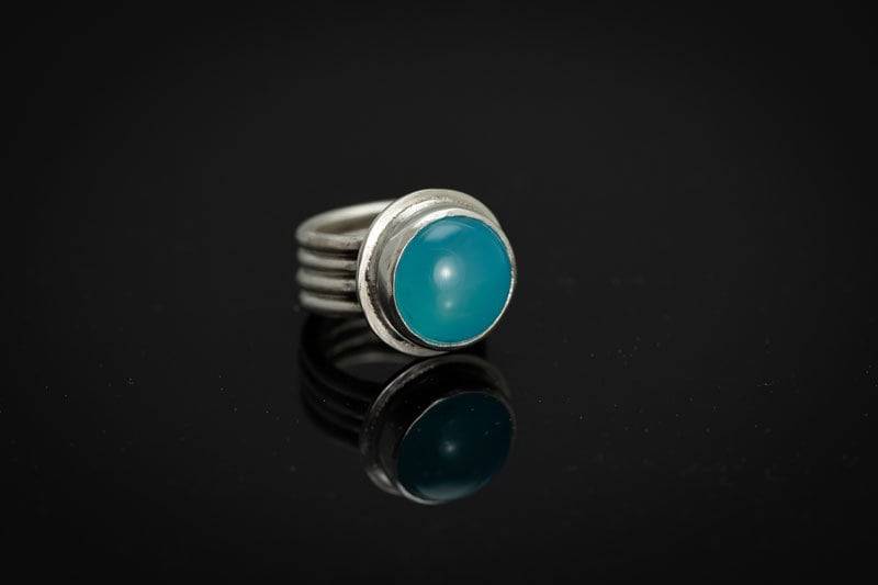 Vierfach-Silberring Mit Chalcedon-Cabochon von RPSchmuckDesign