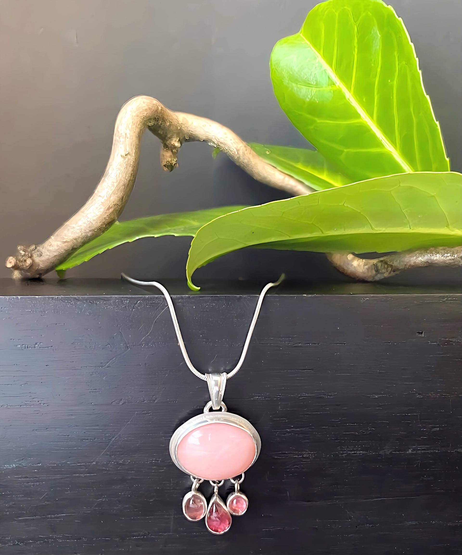 Zarte Silberkette Mit Edelsteinanhänger von RPSchmuckDesign