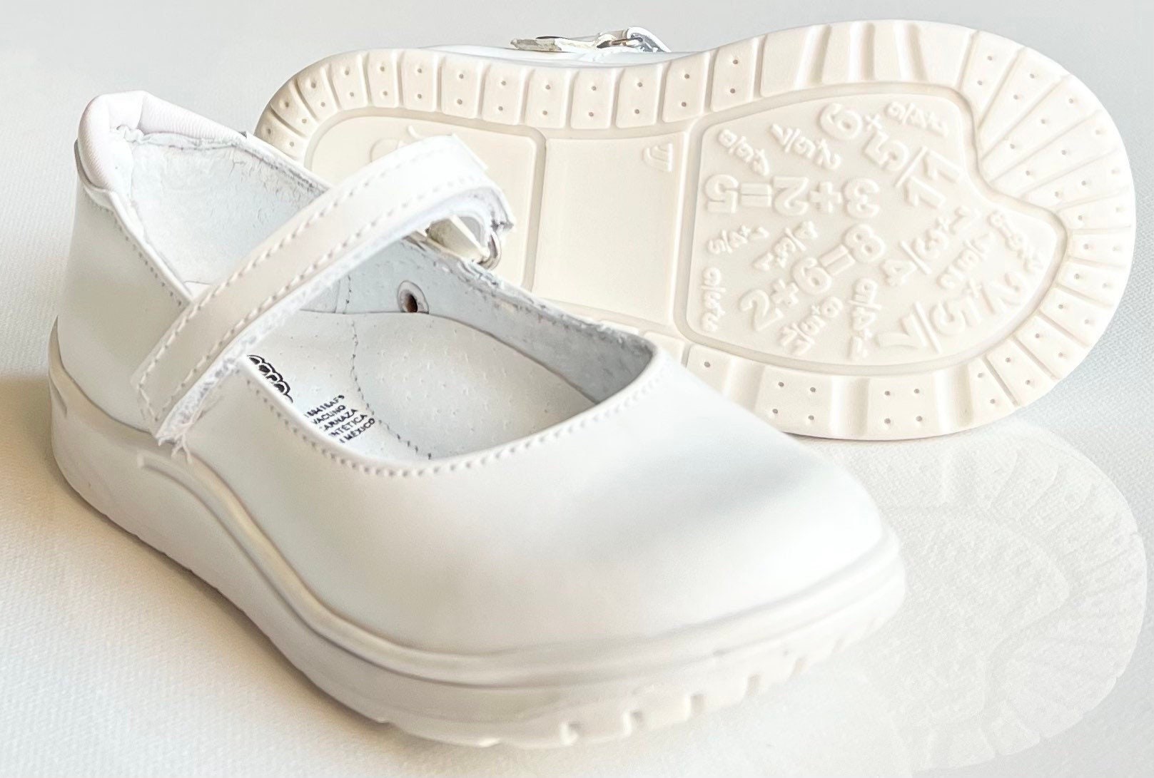 Mary Jane Baby Mädchen Schuhe 100 % Leder | Taufschuhe Schönes Weiß Handgefertigt Kleinkind Kleines Blumenmädchenschuhe von RRFASHIONS