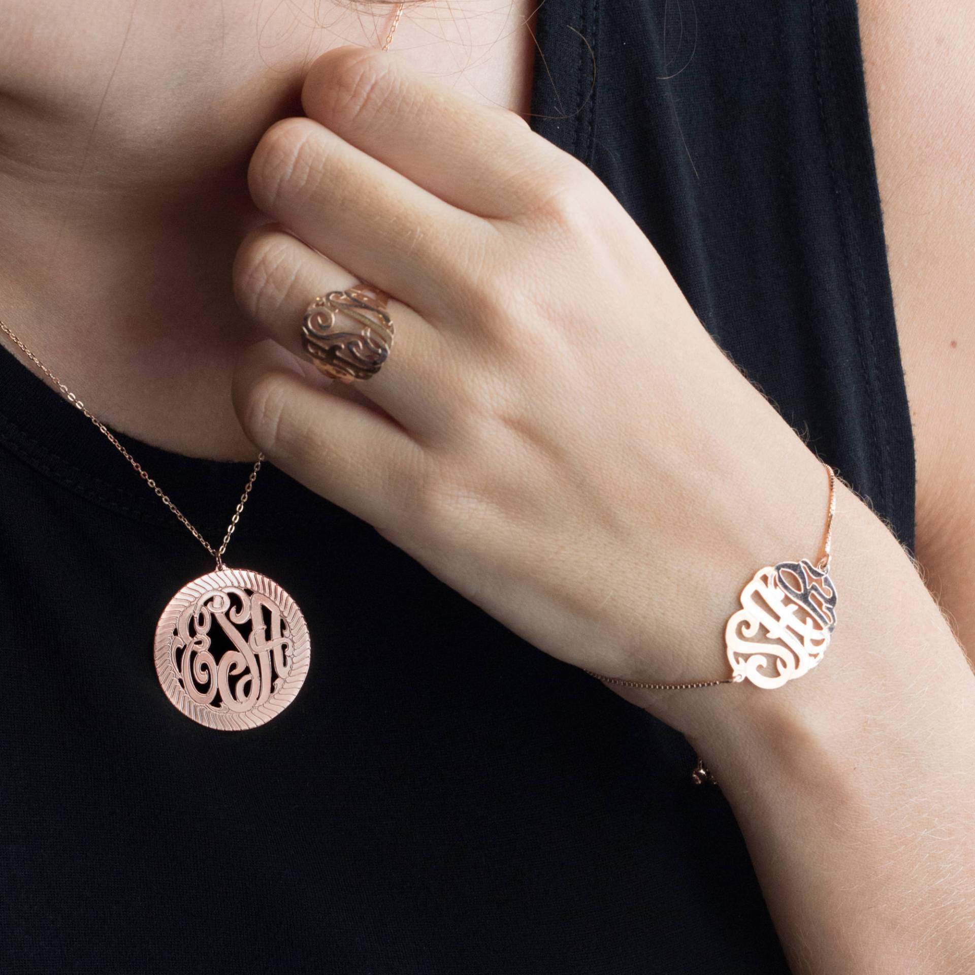 sterling Silber Monogramm Geschenk Set Halskette, Ring Und Armband. Alles Personalisiert sterling Silber Monogramm Geschenk Set Halskette, Ring Und Armband. Alles Personalisiert von RRJewels
