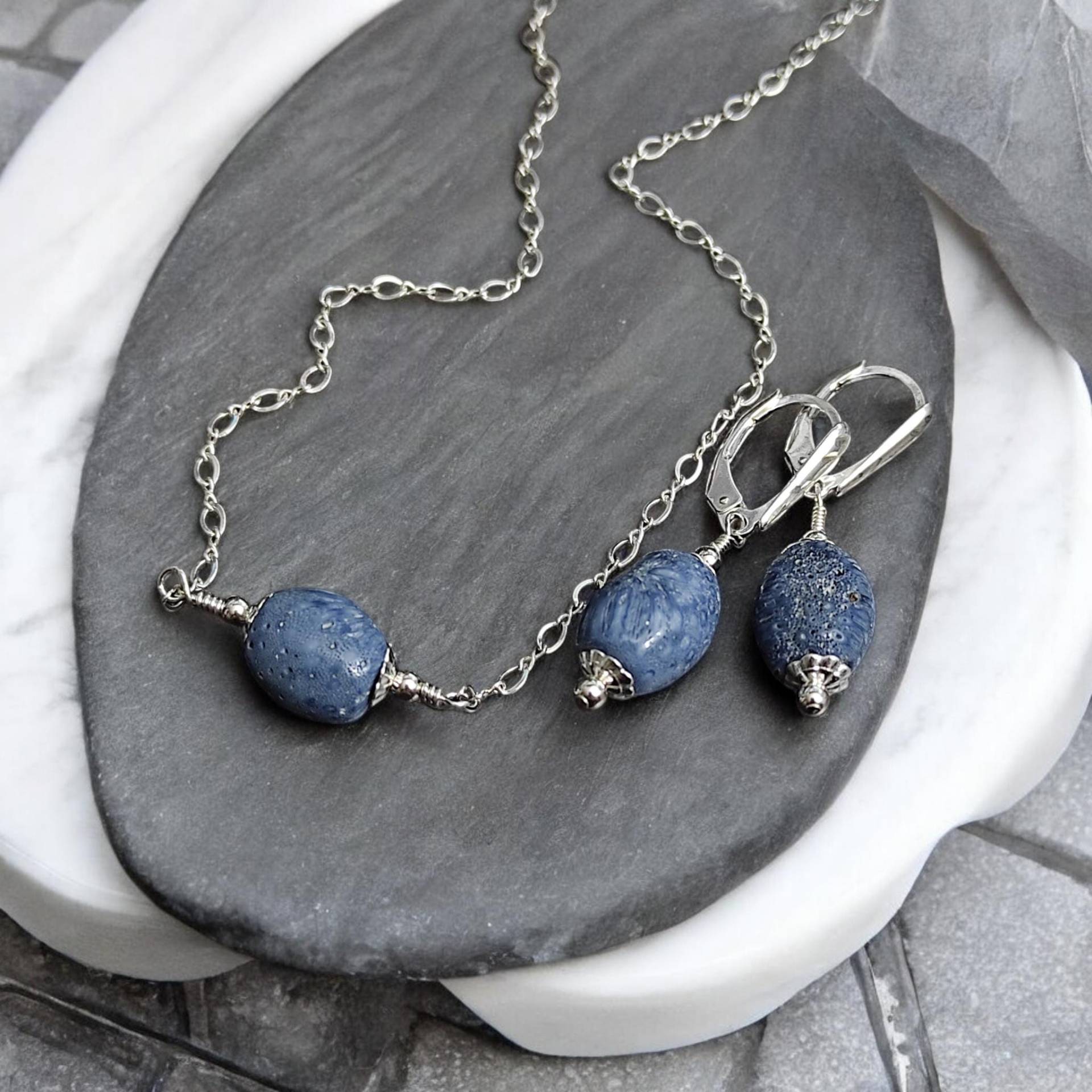 Blaue Koralle Schmuck-Set Sterling Silber Schaumkoralle Ohrringe/Halskette Natürliche Blaue Geburtstag Schmuck Blauer Ohrring Für Frau von RSunJewelry