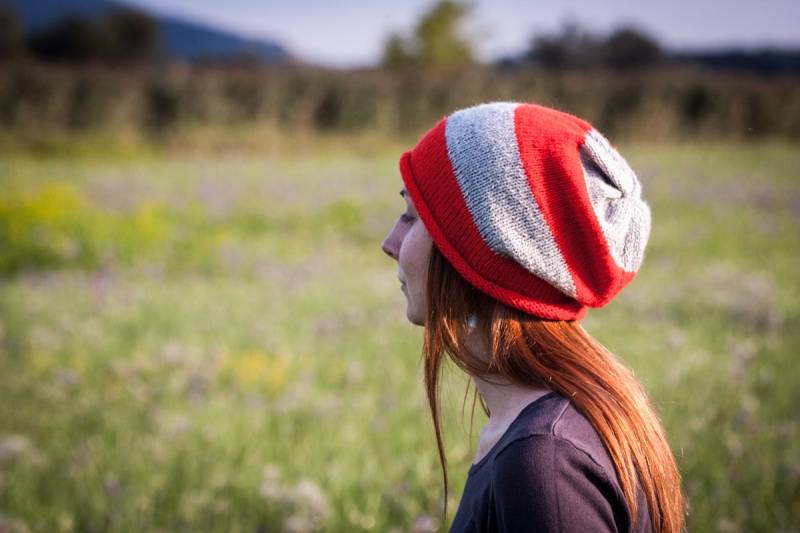 Rot Grau Gestreift Slouchy Mütze Hut/Süße Hand Stricken Herbst Winter Eine Größe Rot Streifen Zubehör Geschenk-Idee Rot Grau Gestreift Slouchy Mütze Hut/Süße Hand Stricken Herbst Winter Eine Größe Rot Streifen Zubehör Geschenk-Idee von RUKAMIshop
