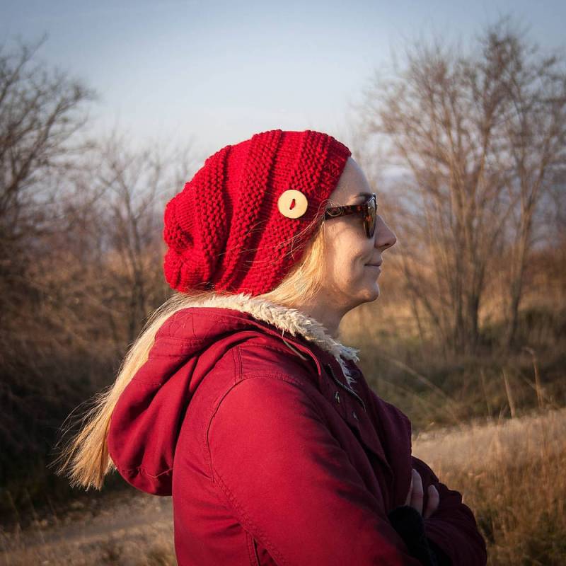 Rote Slouchy Mütze Hut Mit Handgefertigten Holzknopf/Rot Urban Stil Hand Stricken Beanie Universal Größe Warm Herbst Winter Rote Slouchy Mütze Hut Mit Handgefertigten Holzknopf/Rot Urban Stil Hand Stricken Beanie Universal Größe Warm Herbst Winter von RUKAMIshop
