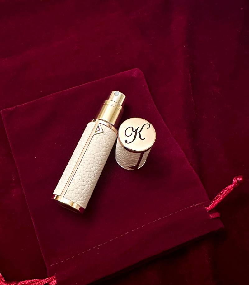 Gravierte Parfüm Flasche Personalisierte Brautjungfer Geschenk Kleine Für Sie Muttertag Idee Nachfüllbar Reise Größe von RUMJewelry