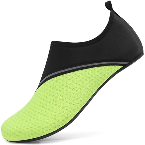 Damen Herren Badeschuhe Wasserschuhe Neoprenschuhe Strandschuhe Aquaschuhe Surfschuhe Schwimmschuhe Wassersportschuhe Bequem Water Shoes (Schwarz/Grün,35 EU) von RUOMU