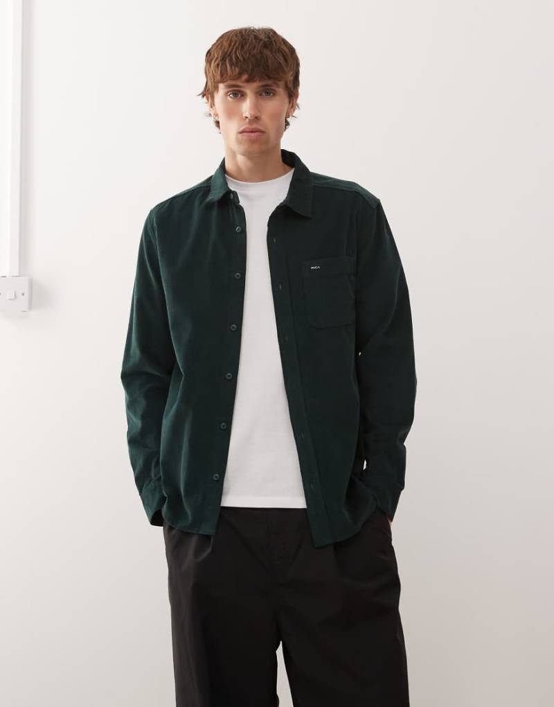 RVCA - Freeman - Langärmliges Hemd aus Cord in Lodengrün von RVCA