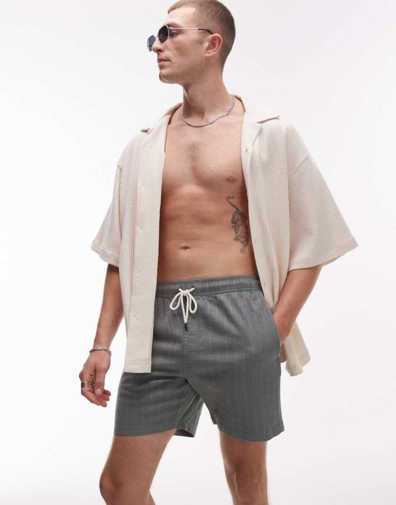 RVCA - Sands - Shorts in Salbeigrün mit elastischem Bund von RVCA