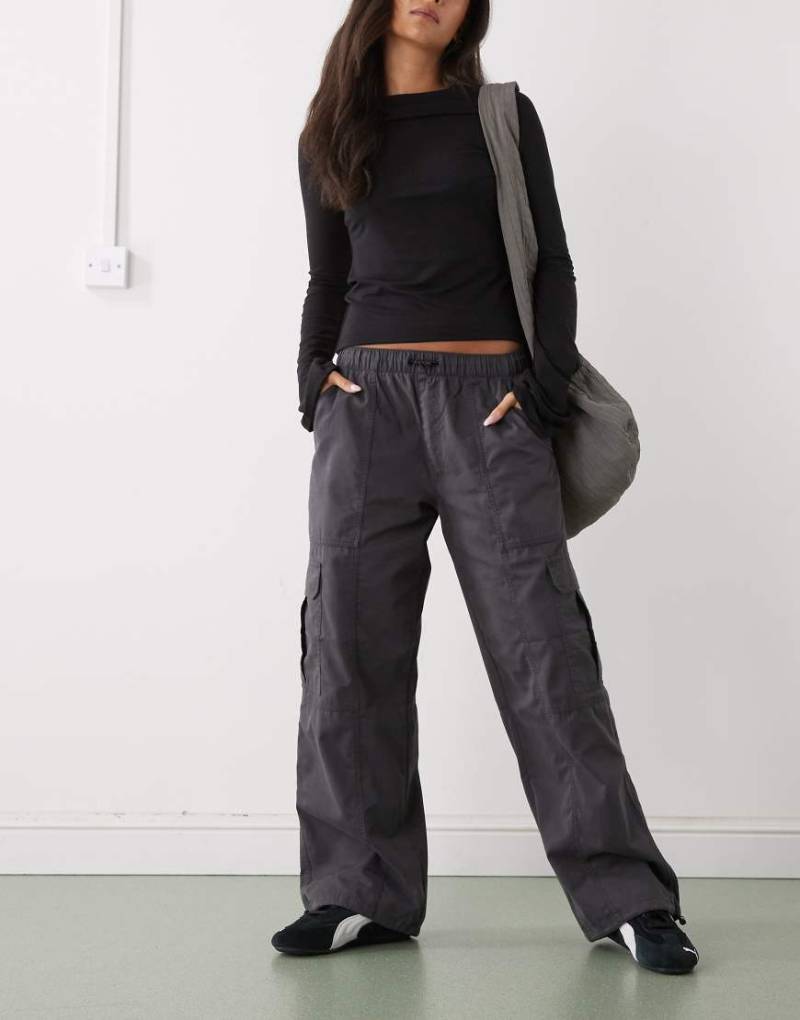 RVCA - Stowaway - Cargohose in verwaschenem Schwarz von RVCA