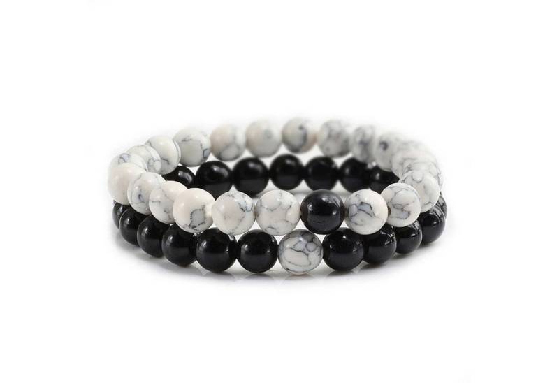 RWEUOQ Perlenarmband Set 2er Set Perlenarmbänder Stein Herren Damen Partnerarmbänder Geschenk (2er Set Perlenarmbänder für Paare, Freunde oder Geschwister, lastisch einstellbar, symbolisiert Liebe und Freundschaft), Heilsteine,Buddha, perfekt für Geburtstags-, Valentinstagsgeschenke. von RWEUOQ