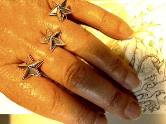 3 Wishes Floating Stars Ring Sehen Aus Wie Piercings R003 von RXVrings