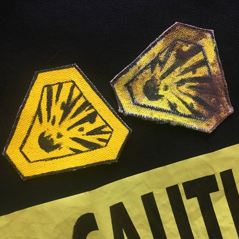 Explosionsgefahr Schild Gemalt Patch; Postapokalyptisch von RaaptorGeddon