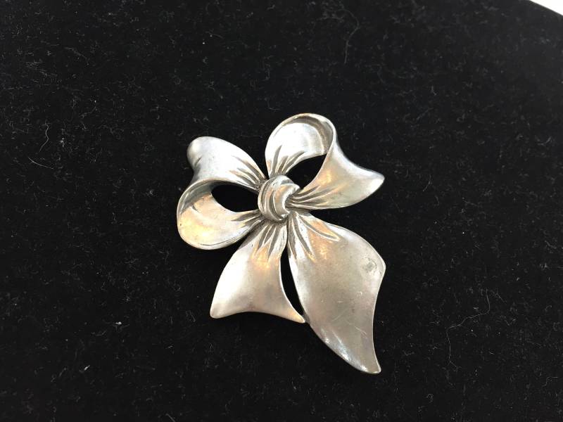 Pewter Schleifen-Brosche. Möwe Zinn 1980Er Jahre von RabsNicoleRelics