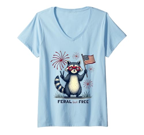 Damen Lustiger Waschbär Feral but Free 4. Juli Patriotische USA-Flagge T-Shirt mit V-Ausschnitt von Raccoon Feral & Free Independence Day 4th of july