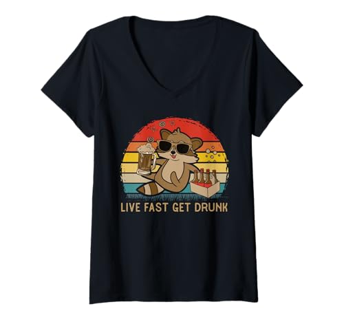 Damen Waschbär Lustig Live Fast Get Drunk Bier Alkohol T-Shirt mit V-Ausschnitt Damen Waschbär Lustig Live Fast Get Drunk Bier Alkohol T-Shirt mit V-Ausschnitt von Raccoon Trash Panda Live Fast Get Drunk