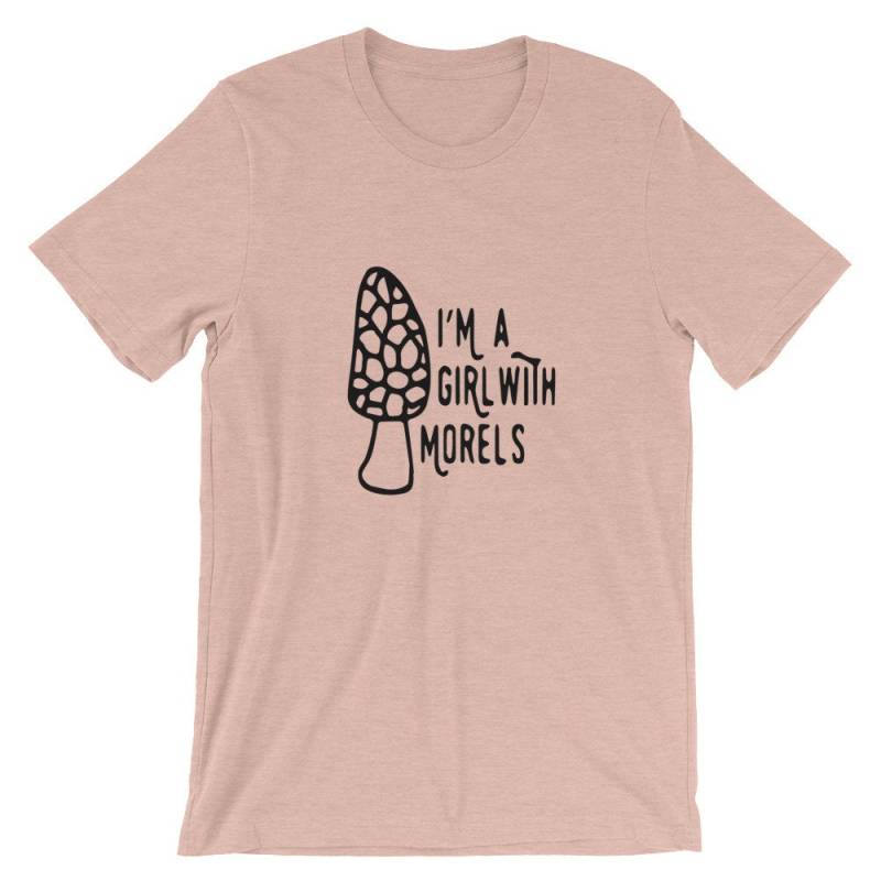 Ich Bin Ein Mädchen Mit Morcheln Kurz-Arm Unisex T-Shirt von RaccoonLakeShop
