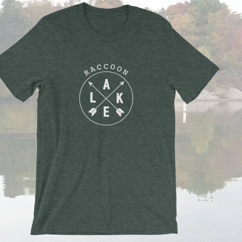 Waschbär Unisex Shirt/Waschbär See Kreis Pfeile Shirt von RaccoonLakeShop