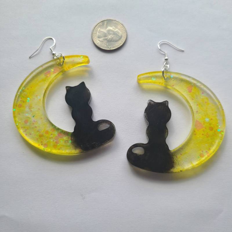 Extra Große Katze Auf Dem Mond Ohrringe von RachelCreationDesign
