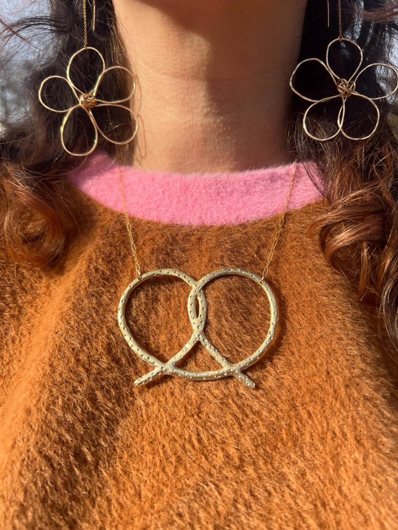 Handgemachte Messing Brezel Halskette 14K Gold-Gefüllte Kette von RachelPfefferDesigns