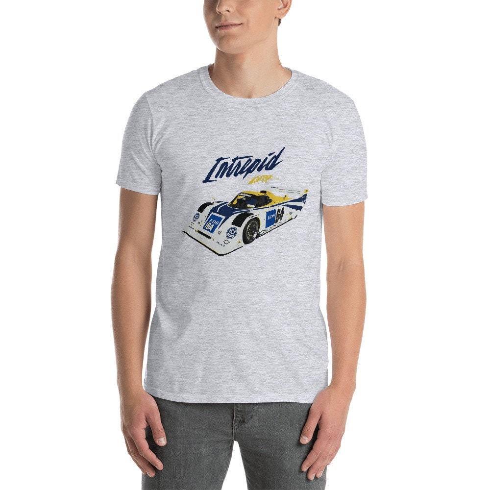Unerschrockenes Imsa Gtp Rennwagen-T-Shirt von RacingRoots