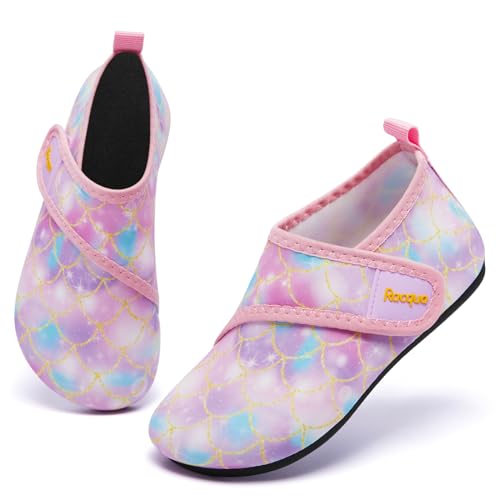 Racqua Badeschuhe Kinder Wasserschuhe Baby Mädchen Leichtgewicht Schwimmen Schuhe Schnell Trocken Aqua Strand Pool Schuhe Meerjungfrau EU26/27 von Racqua