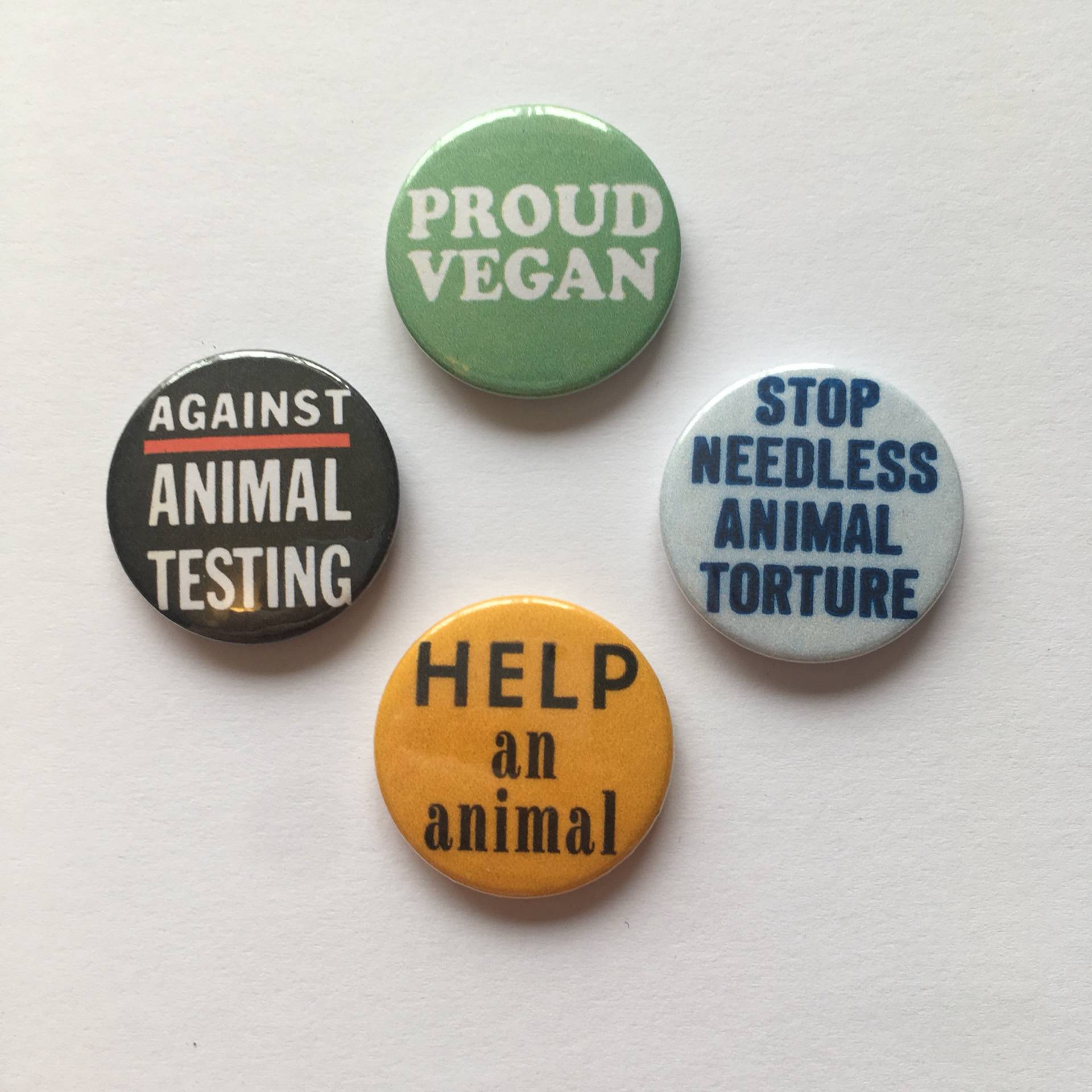 Veganes Abzeichen Set Tierrechte Anstecker Veganes Abzeichen Set Tierrechte Anstecker von RadBadgesUK