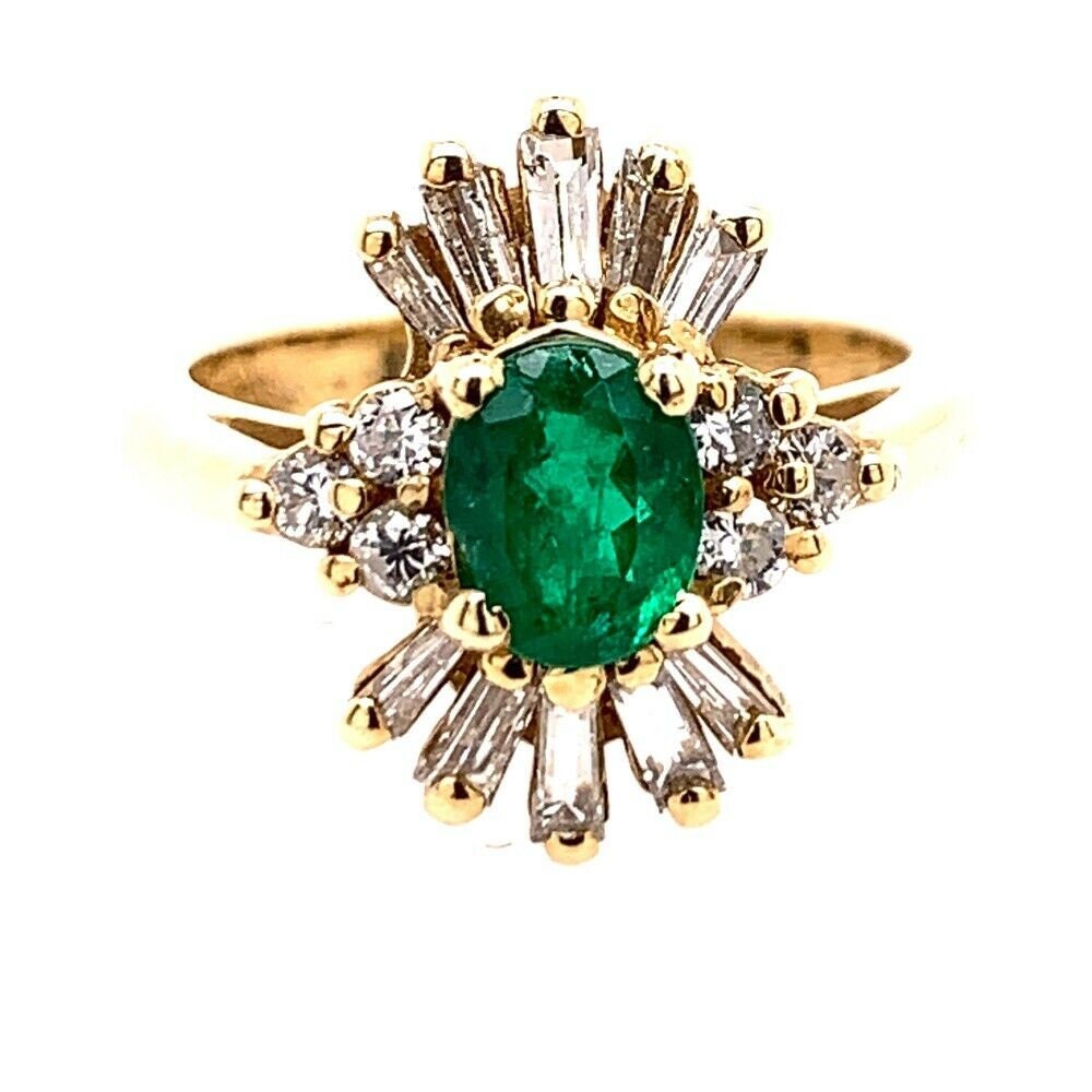 1.30 Karat Retro Gold Ring Natur Oval Grün Smaragd Edelstein & Diamant 1980 von Radiam