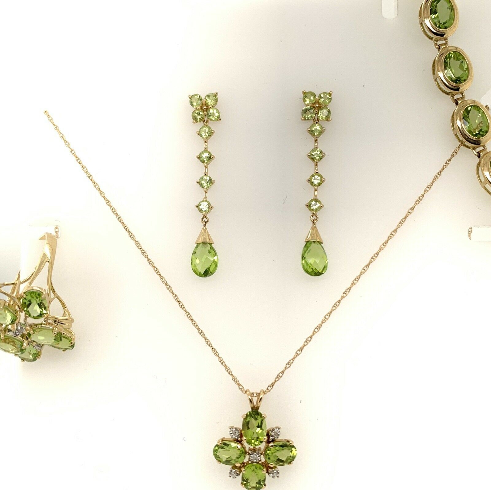 Modernes 14K Gold Set 36 Karat Natürlicher Peridot & Diamant Nachlass Edelstein 1980 von Radiam