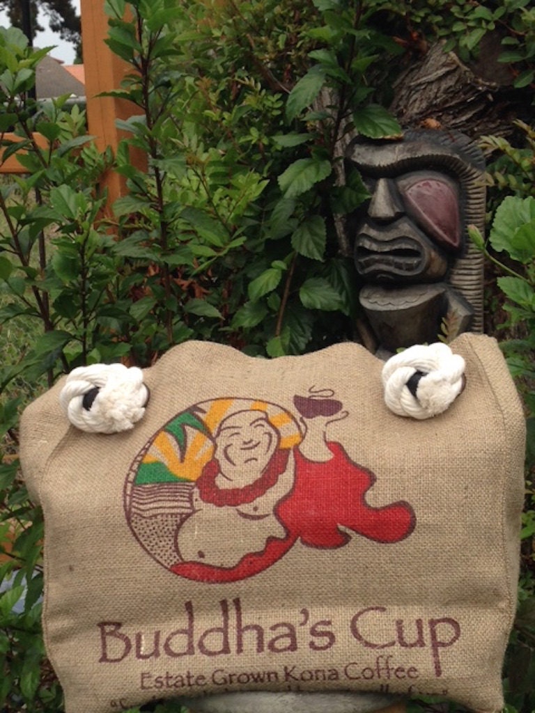 Buddhas Cup Tote von RaglandsIslandTotes