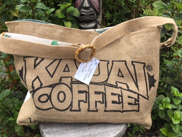 Kauai Coral Tote von RaglandsIslandTotes