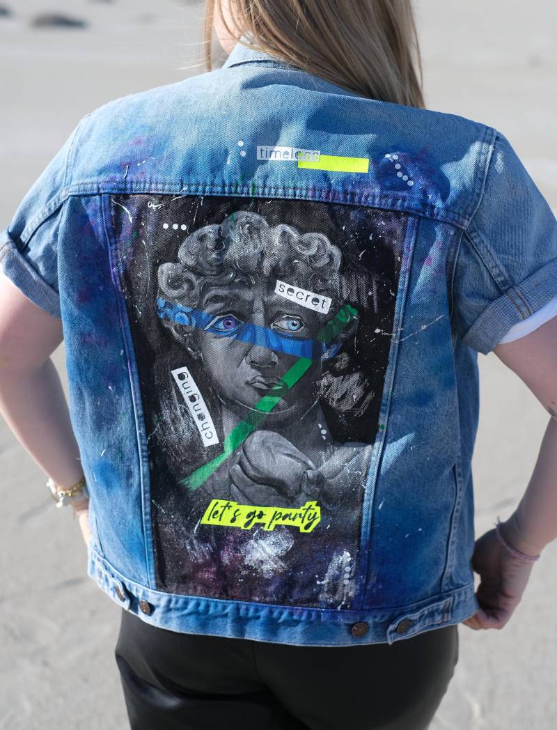 Handpainted Jeans Jacket - David Statue Handpainted Jeans Jacket - David Statue von RagnRope