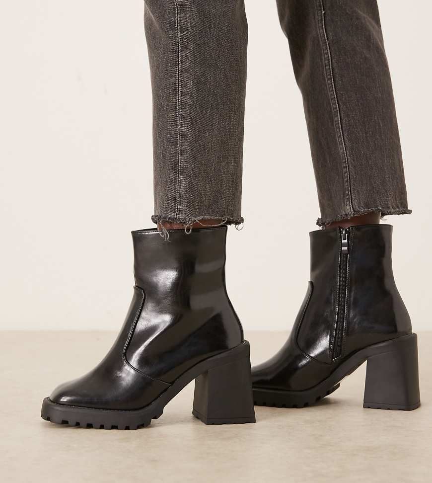 RAID Wide Fit - Sugar - Stiefeletten in Schwarz mit Blockabsatz, weite Passform von Raid Wide Fit