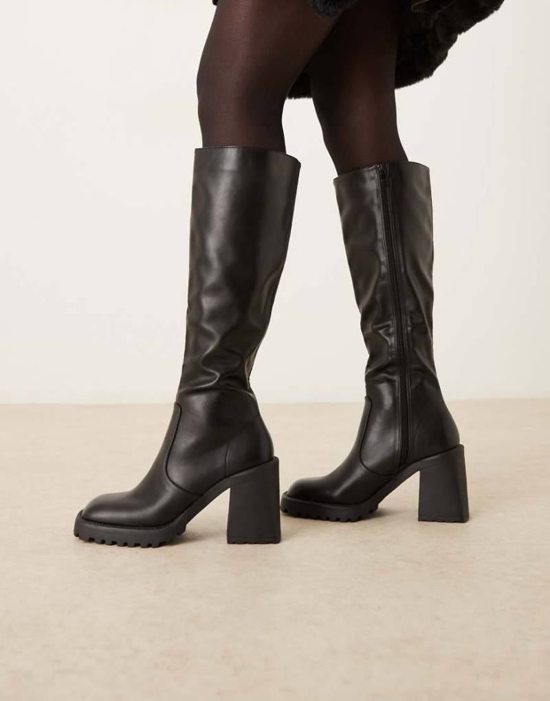 RAID - Adilah - Kniehohe Stiefel in Schwarz mit Blockabsatz von Raid