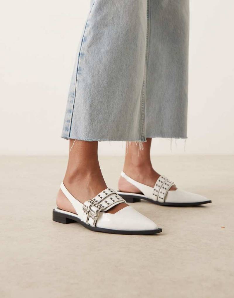 RAID - Ichika - Flache Schuhe in weißer Lackoptik mit Fersenriemen von Raid