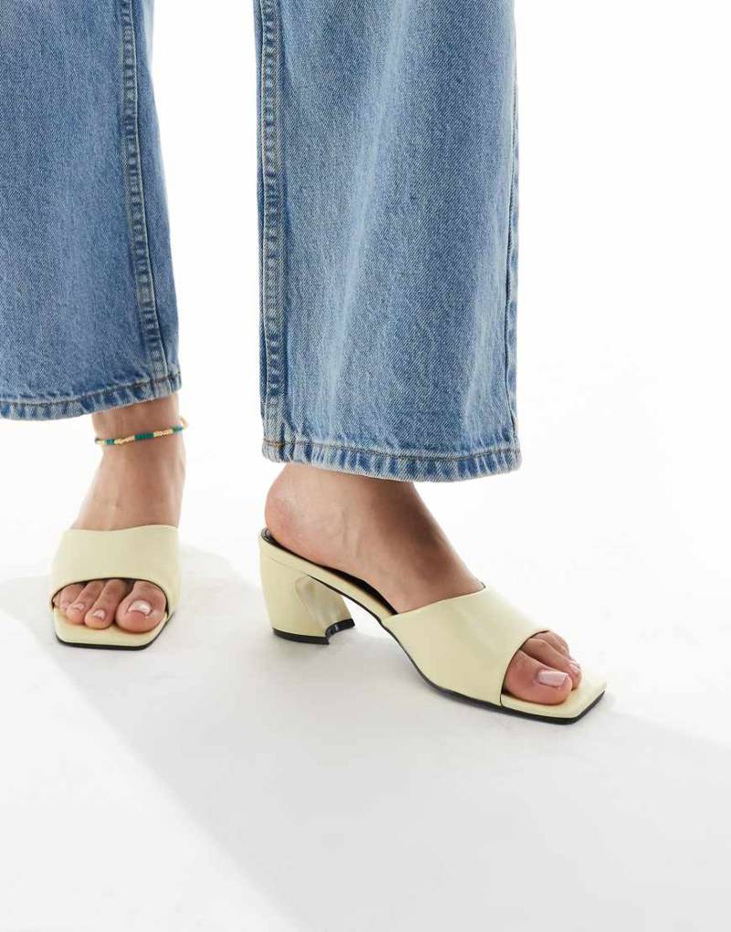 RAID - Saanvi - Mules in Buttergelb mit Blockabsatz von Raid