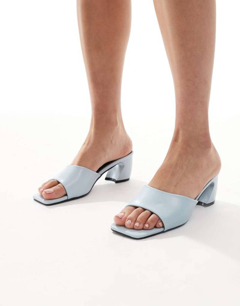 RAID - Saanvi - Pantoletten in Babyblau mit Blockabsatz von Raid