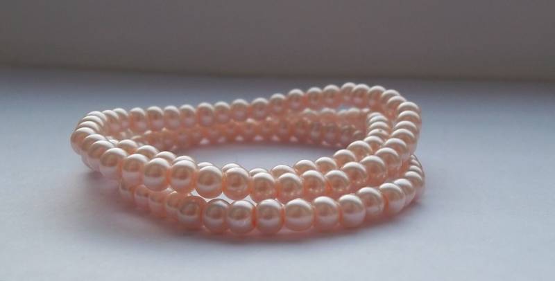 3 Stränge 4 Mm Elegante Perlenarmbänder Stretch Bead Bangle. Perlen Schmuck Armband, Schönes Geschenk. Abschlussball, Hochzeit, Braut Armbänder von RaimondsAccessories