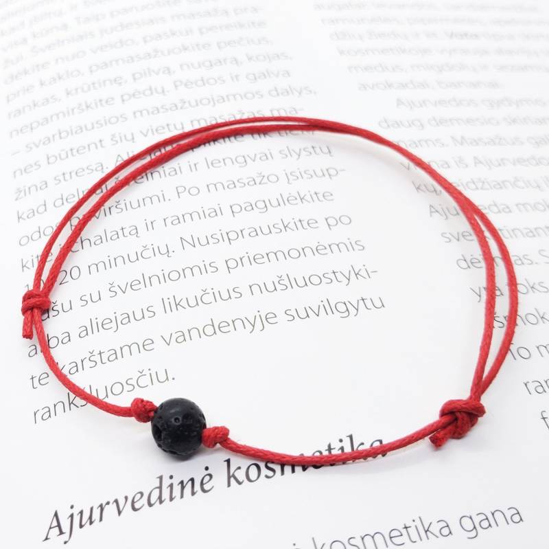 Lava Kordel Armband, Rotes Schnur Armband Schwarz Gewachst Baumwolle String Surfer Schwarze Herren Schmuck von RaimondsAccessories
