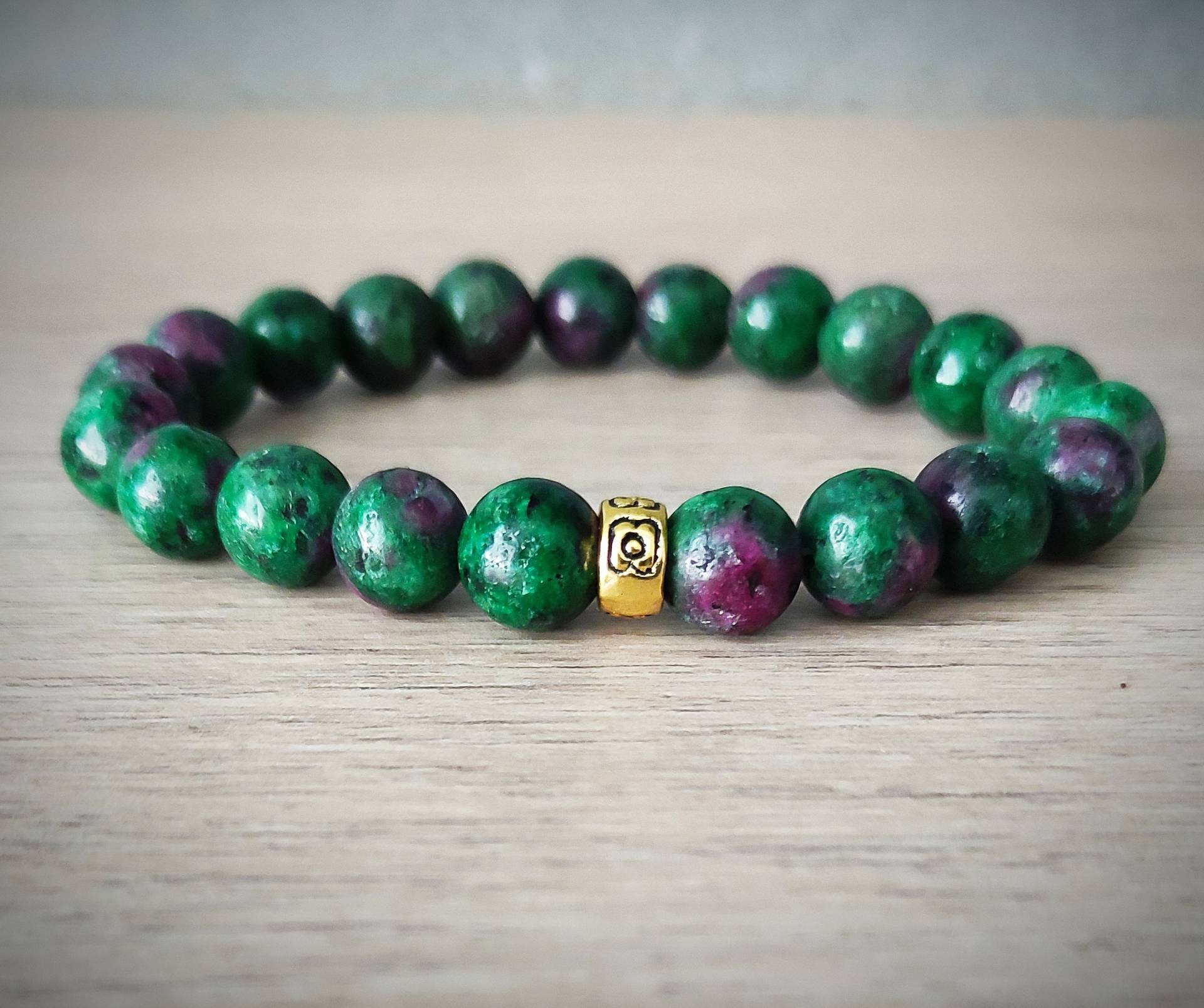 Rubin Zoisit Armband, 8 Mm Edelstein Perlen, Stretch Armband, Yoga, Mala, Gebet, Mann, Frau, Energie Armband, Armband Healing, Unisex Armband Rubin Zoisit Armband, 8 Mm Edelstein Perlen, Stretch Armband, Yoga, Mala, Gebet, Mann, Frau, Energie Armband, Armband Healing, Unisex Armband von RaimondsAccessories