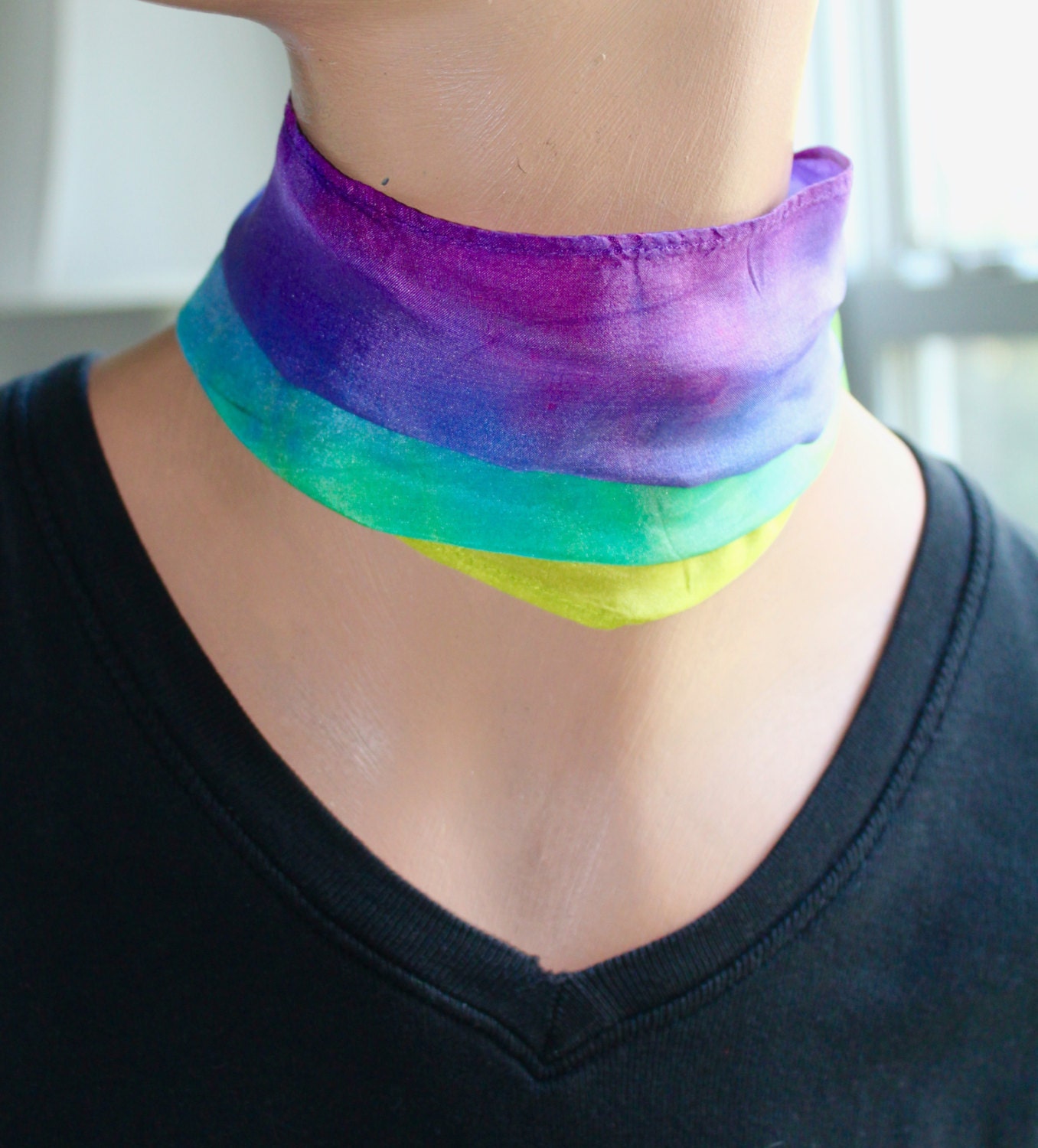 Ooak Lila, Blau, Grün Und Gelb Handgefärbter Gestreifter Habotai-Seidenschal von RainboThreds
