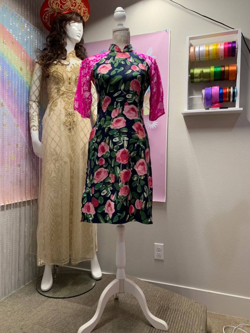 Wunderschöner Regenbogen Ao Dai Wunderschöner Regenbogen Ao Dai von RainbowAoDai