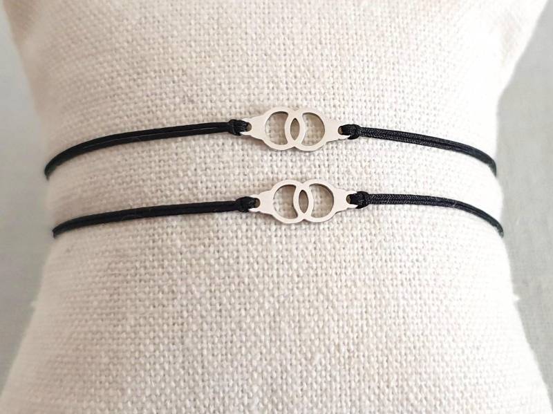 Partner Armbänder Edelstahl in Geschenkverpackung, Zart Und Filigran Wunschfarbe Farbauswahl, Größenverstellbar, Freundschaftsarmbänder von RainbowFairground