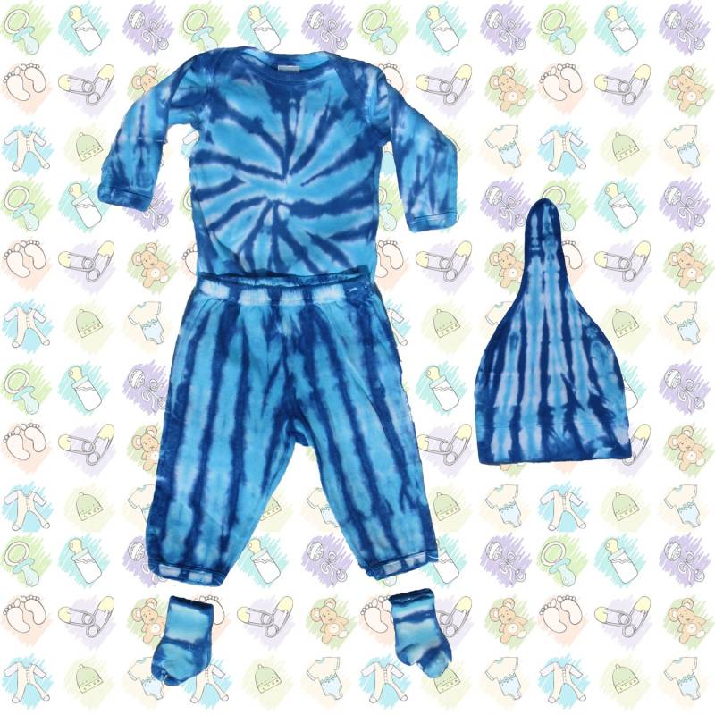 Blaues Windrad Und Streifen Batik Winter Baby Outfit von RainbowMoonTieDye