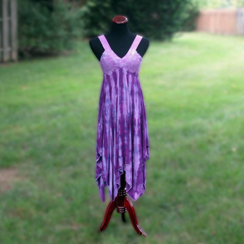 Voller Rock Sommerkleid Handgefärbt in Lilatönen von RainbowMoonTieDye