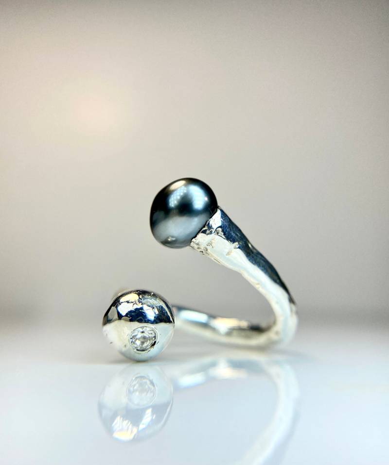 Tahitiperle Ring Sterling Silber Spiralring Mit Weißer Saphir, Auf Bestellung Hergestellt von RainbowOfBijou