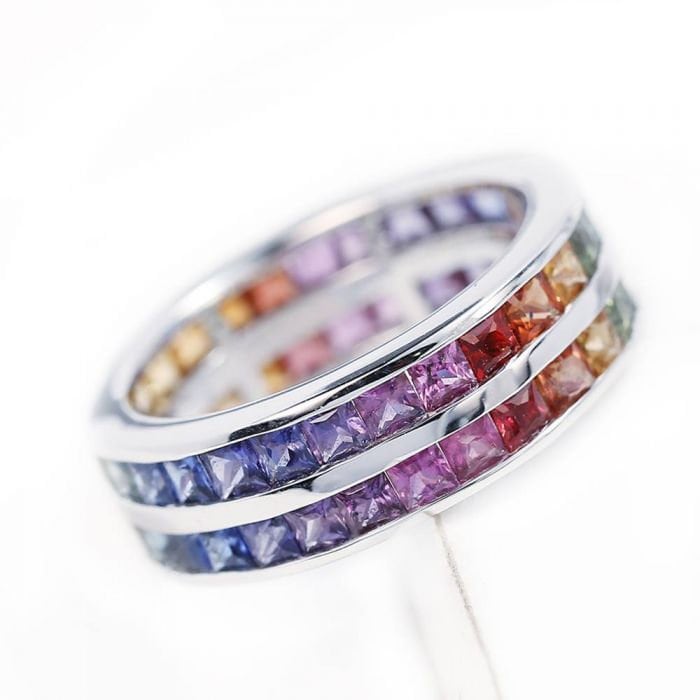 Mehrfarbiger Regenbogen-Saphir, Zweireihiger Eternity-Ring Aus 925Er Sterlingsilber von RainbowSapphires